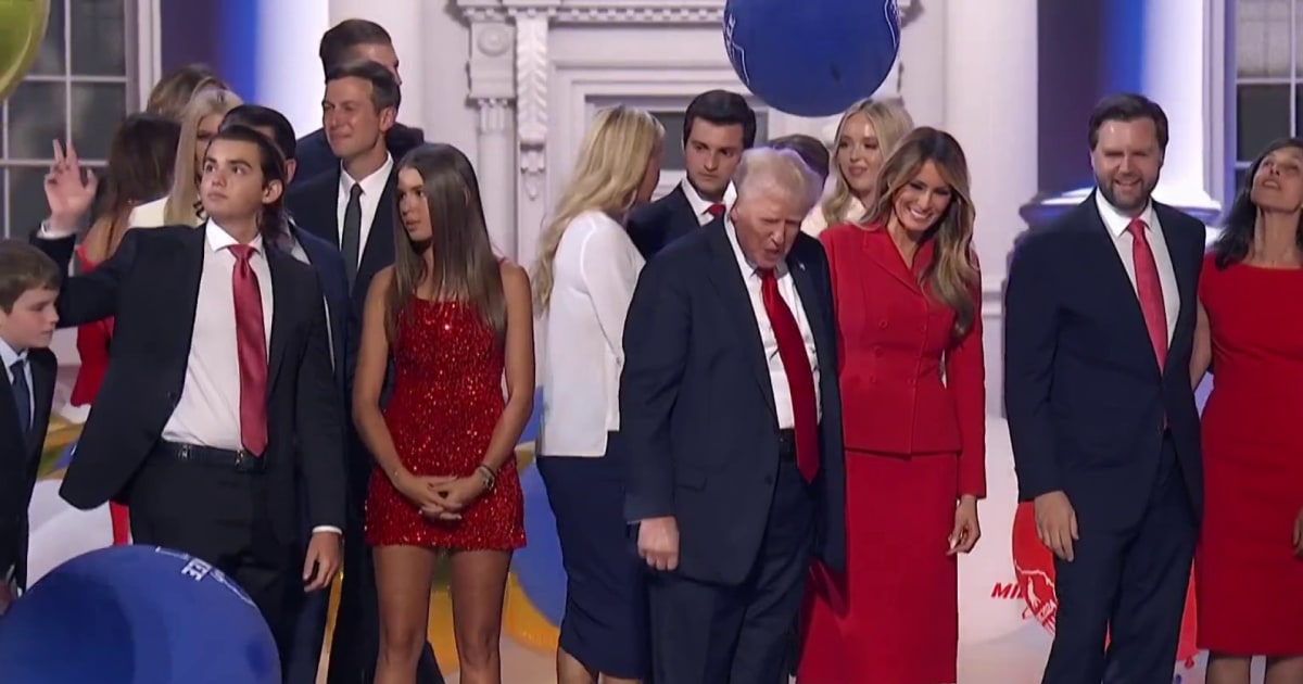 Após pedir unidade, Trump expressa queixas familiares no discurso de aceitação da convenção do RNC