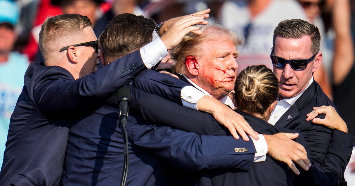 Atirador de protesto de Trump pesquisou online sobre atirador e explosivos em escola de Michigan