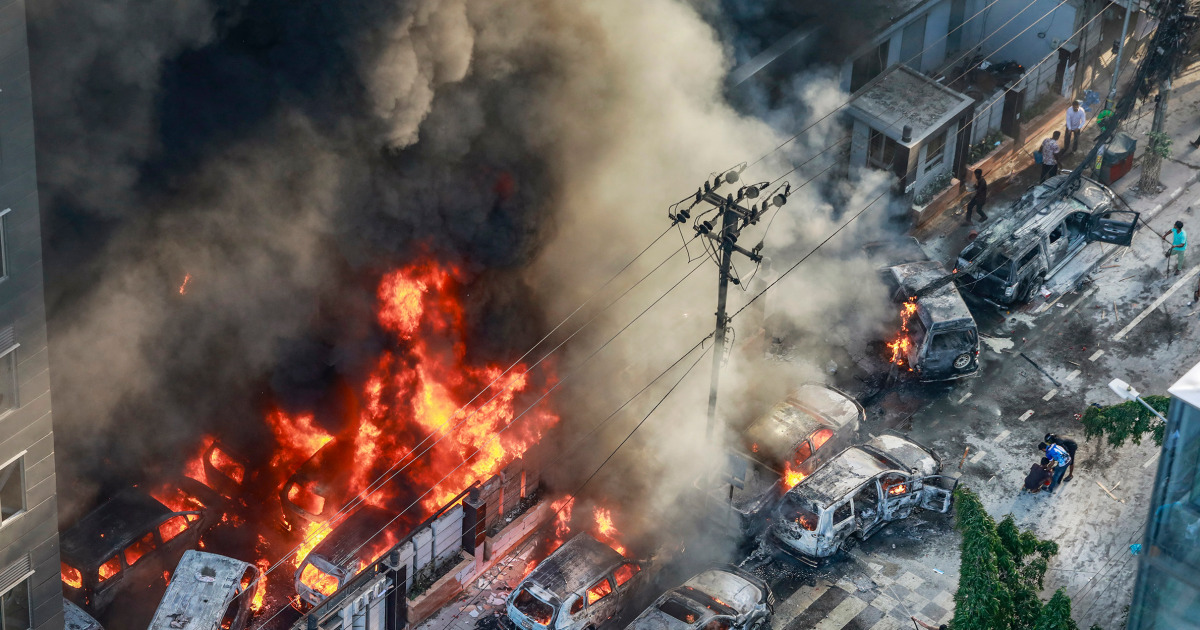 Bangladesh suspende internet após 28 mortos em protestos mortais