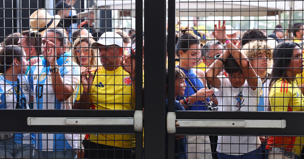 Caos nos portões da Copa América em Miami impediu que torcedores com ingresso entrassem no jogo