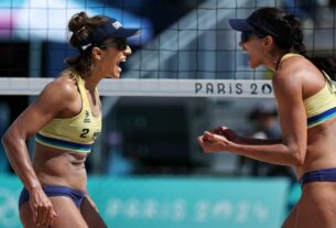 Carol/Bárbara x Paulikiene/Raupelyte: horário e onde assistir ao vôlei de praia em Paris 2024