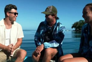 Colin Jost pega as ondas com John John Florence, Carissa Moore, da equipe dos EUA