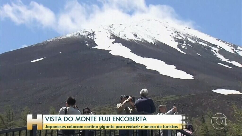 Cortina bloqueia vista 'viral' do monte Fuji em cidade japonesa