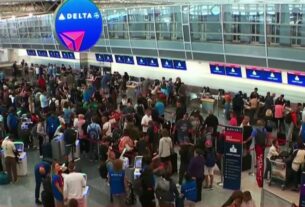 Delta ainda sente os efeitos da grande falha de computador e cancela muitos voos