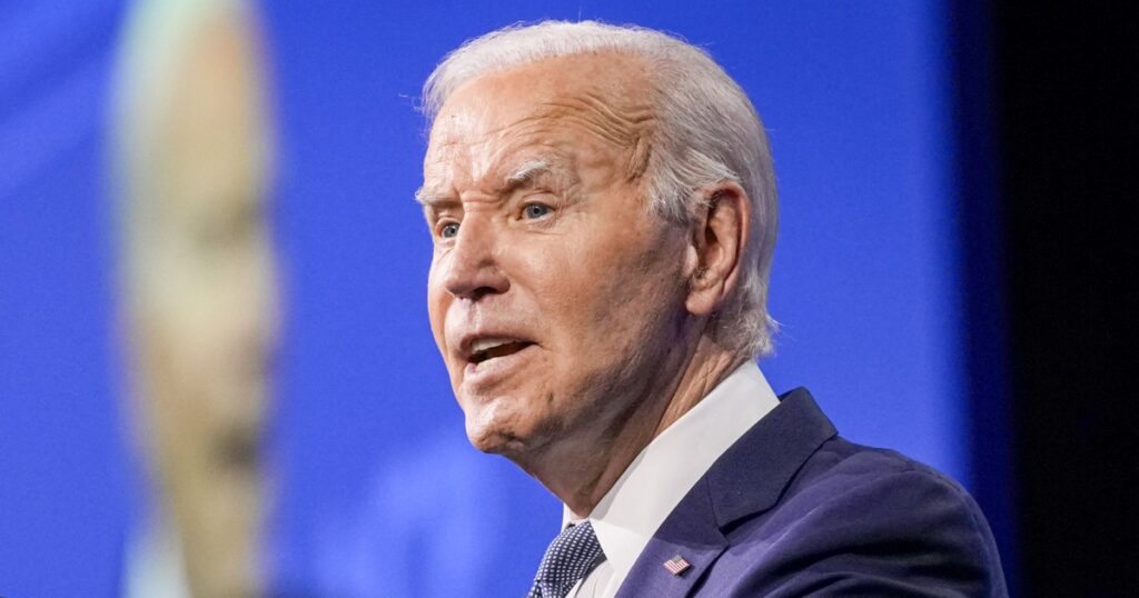 Democratas correm para decidir o futuro político de Biden antes que ele mergulhe em território jurídico obscuro