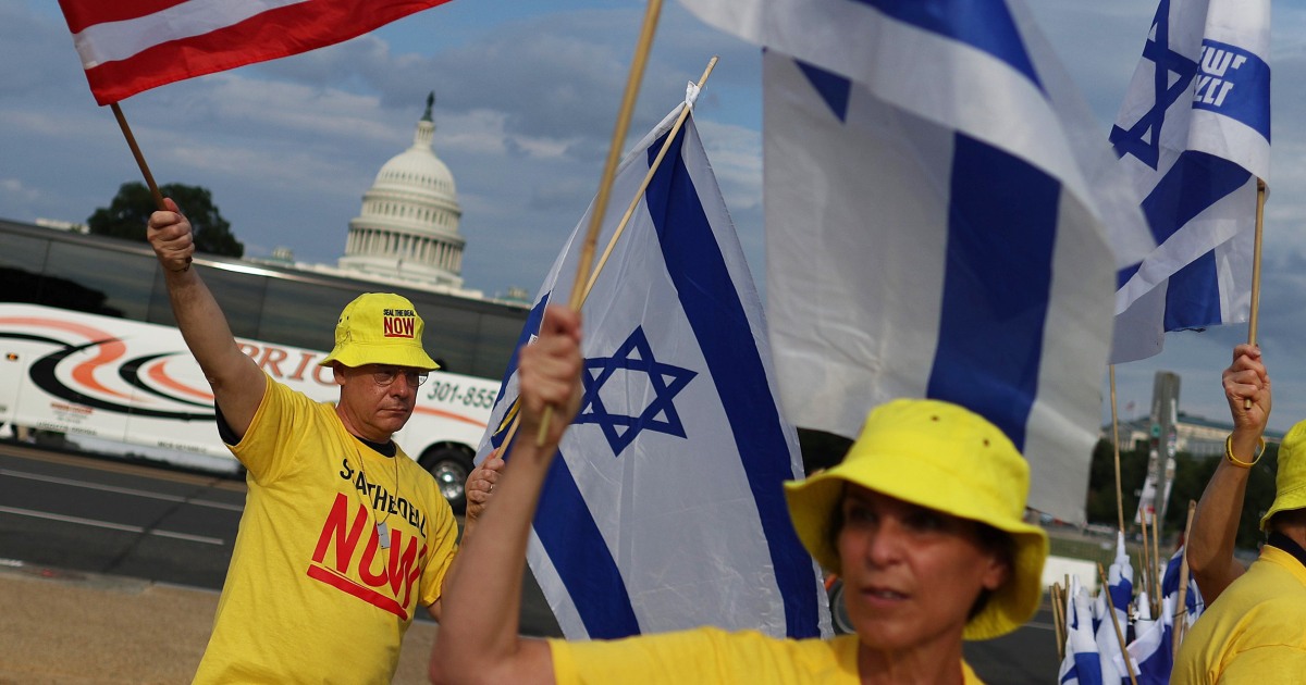 Discurso de Netanyahu aplaudido no Congresso e criticado por famílias de reféns