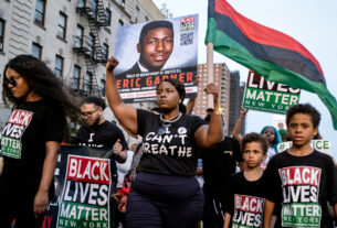 Eric Garner é lembrado no 10º aniversário de sua morte por estrangulamento