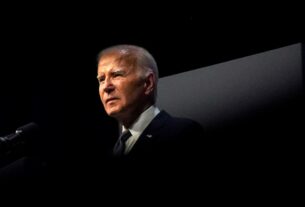 Ignorando a controvérsia, os democratas avançam com a nomeação de Biden com uma chamada nominal virtual