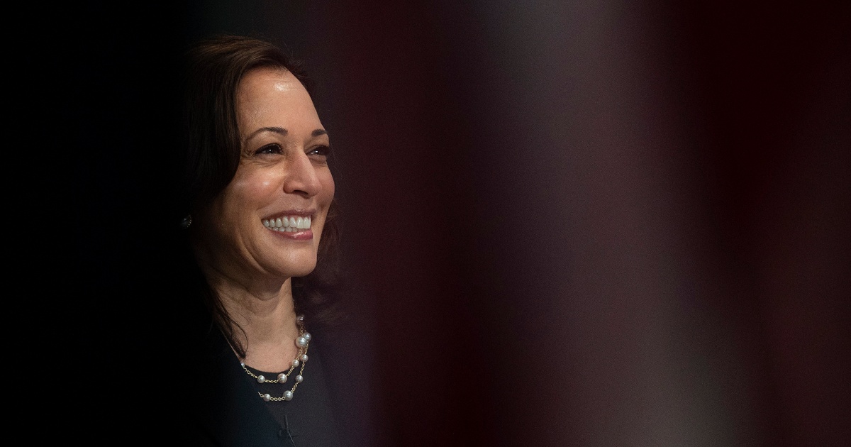 Kamala Harris faz os primeiros comentários desde o apoio de Biden