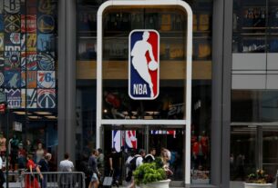 NBA assina acordo de transmissão de R$ 435 bilhões com três empresas