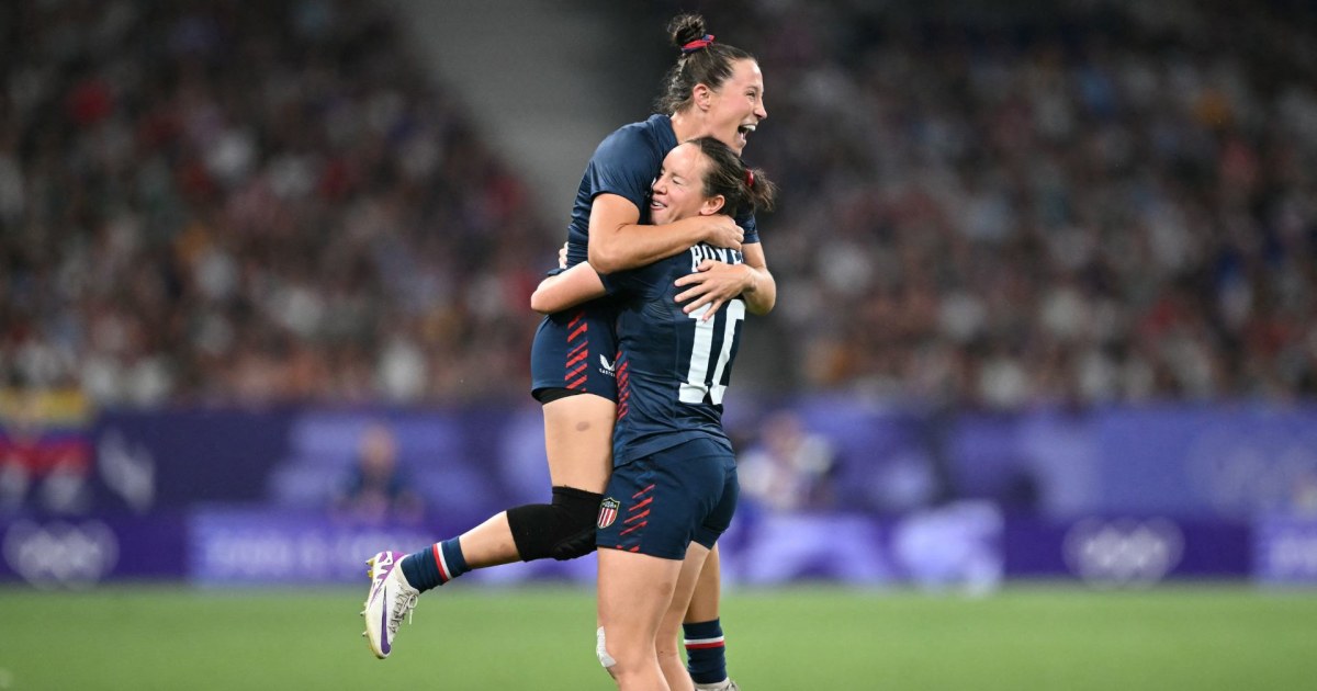 O rugby feminino dos EUA avança para a primeira semifinal com vitória sobre a Grã-Bretanha.