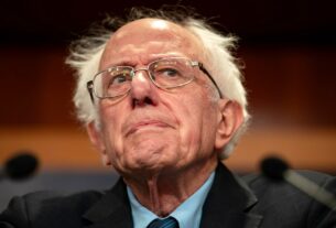 O senador Bernie Sanders diz que trabalhará duro para eleger Harris — mas ainda não a apoia