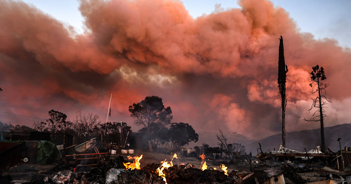 Ordens de evacuação emitidas enquanto o incêndio Nixon queima descontroladamente no sul da Califórnia