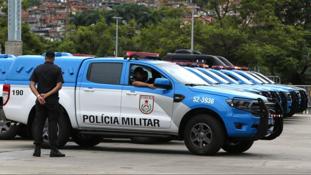 PM faz operação em favelas da zona norte do Rio após ataque contra agentes da Força Nacional