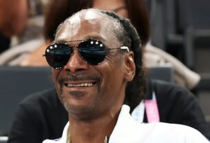 Para colecionadores de broches olímpicos em Paris, o design de Snoop Dogg leva o ouro