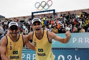 Paris 2024: dupla brasileira estreia com vitória no vôlei de praia