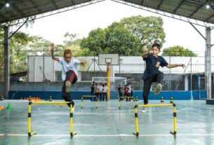 Quatro colégios públicos do Brasil são finalistas do prêmio de 'Melhor Escola do Mundo'; conheça projetos | Educação