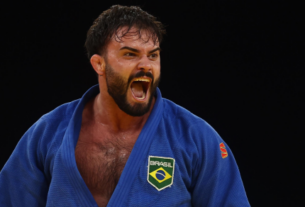 Rafael Macedo vence repescagem por 11 x 0 e vai disputar o bronze no judô