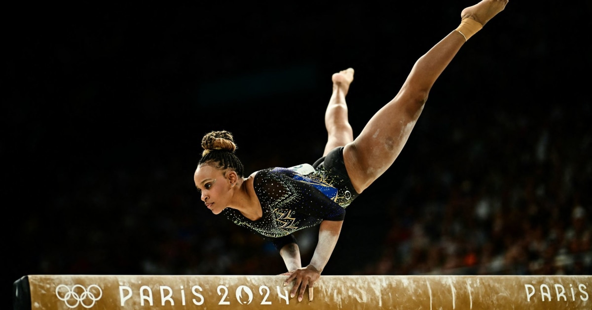 Rebeca Andrade deslumbra em dia de qualificação para Paris 2024