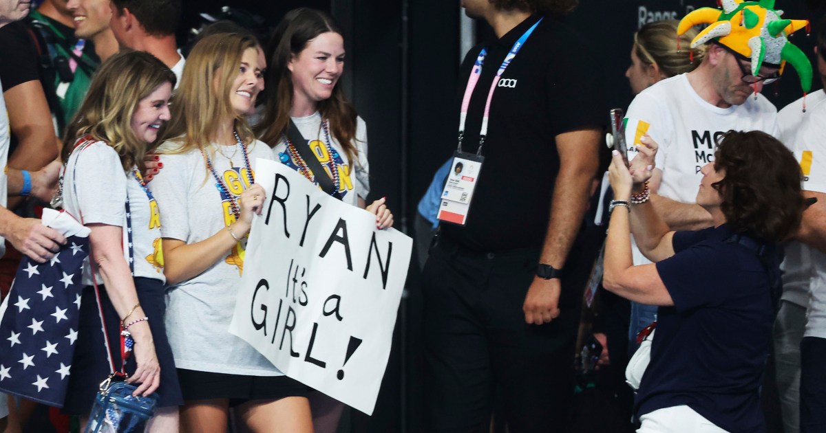 Ryan Murphy ganha medalha de bronze na natação e depois descobre que será "pai de menina"