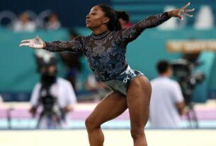 Simone Biles mostra coragem na qualificação para as Olimpíadas de Paris