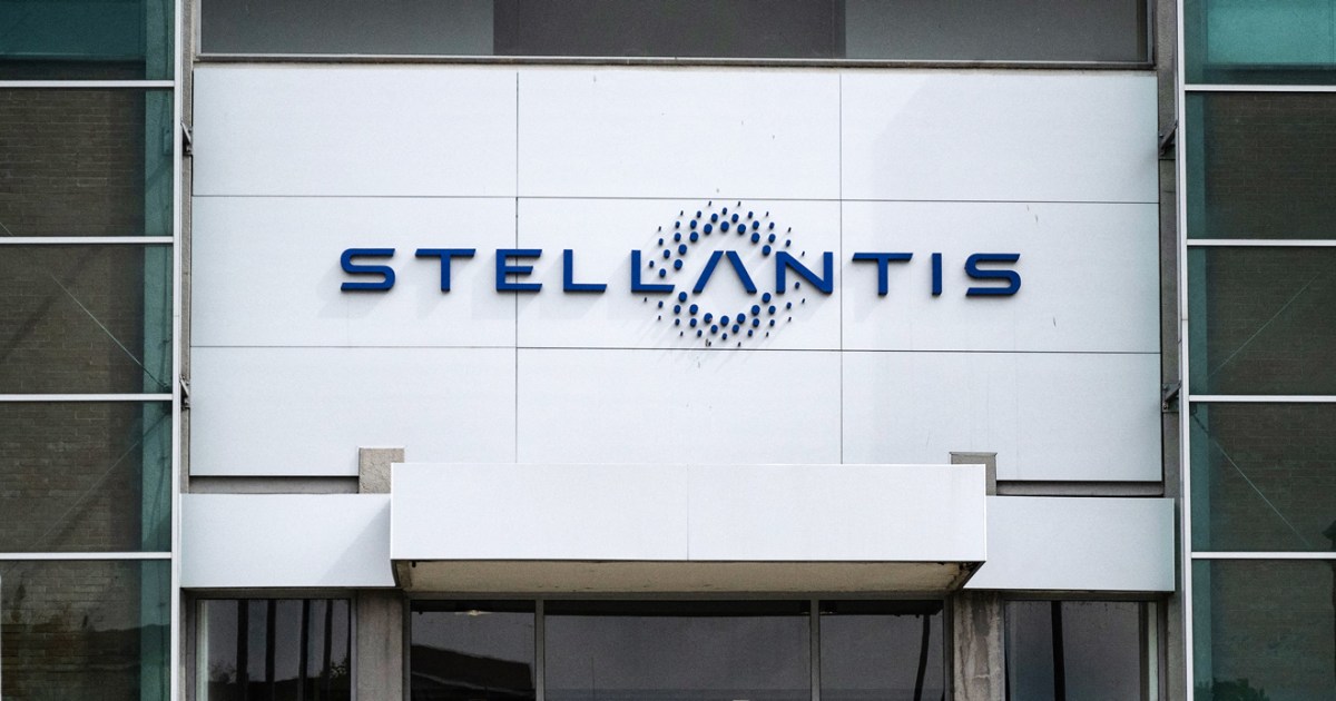 Stellantis oferecerá amplas compensações a trabalhadores assalariados dos EUA e alerta sobre possíveis demissões