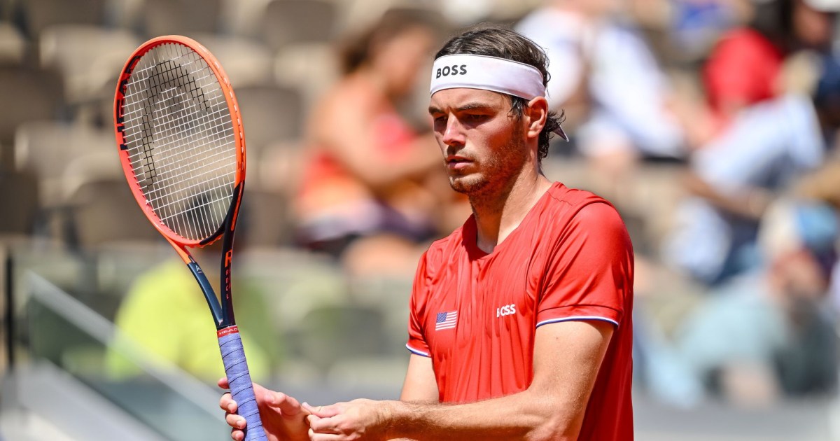 Taylor Fritz luta para vencer no segundo round