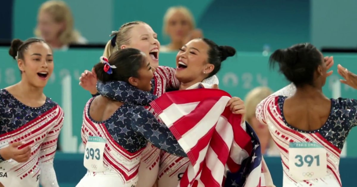 Time dos EUA leva ouro na ginástica feminina