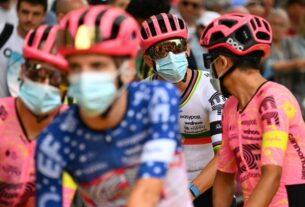 Tour de France usa protocolos da pandemia e adota uso obrigatório de máscaras