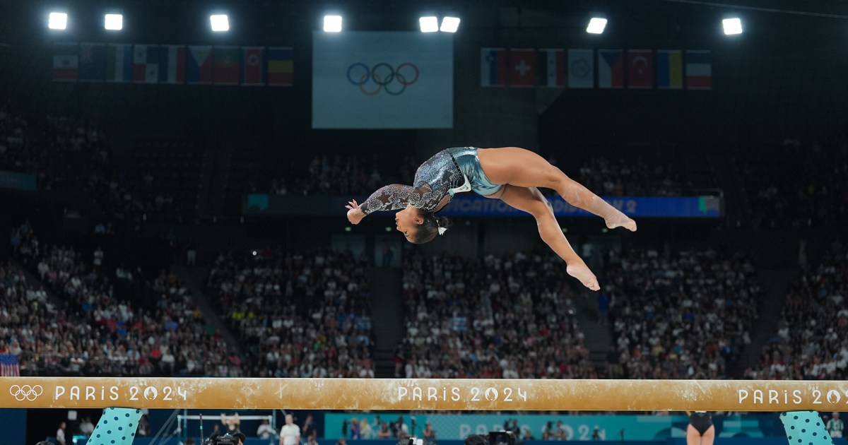 Trave forte, solo e barras assimétricas de Jordan Chiles na qualificação de ginástica