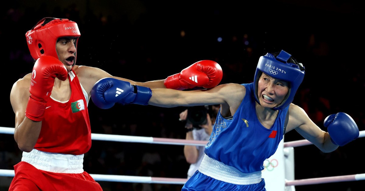 A argelina Imane Khelif conquista o ouro no boxe peso médio feminino em Paris 2024