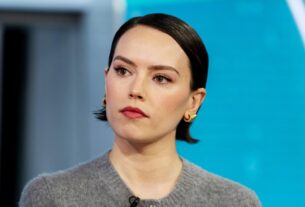 A atriz Daisy Ridley, de 'Star Wars', revela diagnóstico da doença de Graves