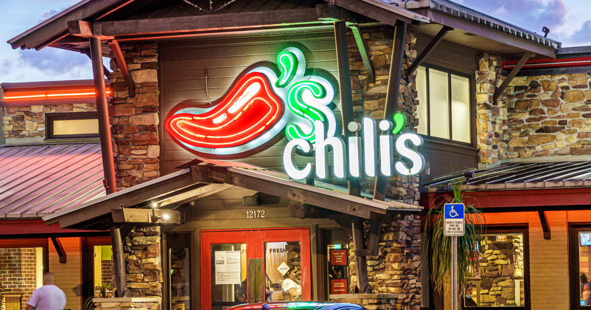 A rivalidade entre TikTok e fast-food impulsiona as vendas do Chili's, enquanto a controladora Brinker diz que a recuperação está se consolidando