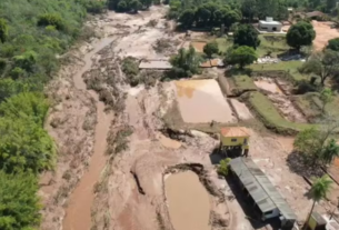 Barragem rompe em condomínio de luxo e lama invade pistas e casas no MS