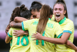 Brasil atropela a Espanha e volta a final olímpica no futebol feminino depois de 16 anos