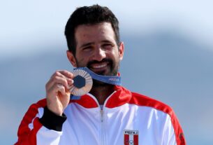 Bronze na vela, peruano conquista primeira medalha do país em 32 anos