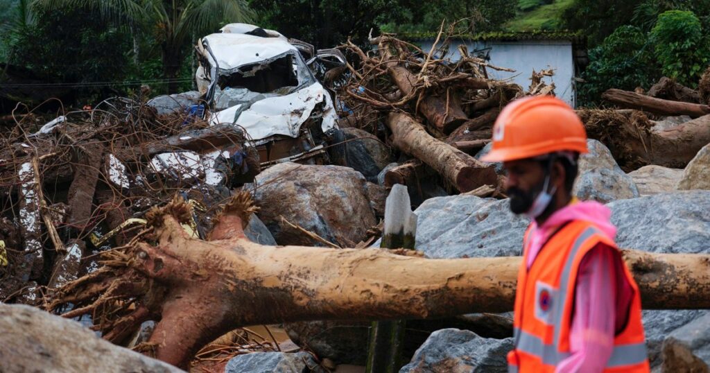 Buscas por socorristas continuam enquanto mortes sobem para 166 em deslizamentos de terra no sul da Índia