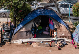 Californianos reagem à ordem de Gavin Newsom para remover acampamentos de moradores de rua