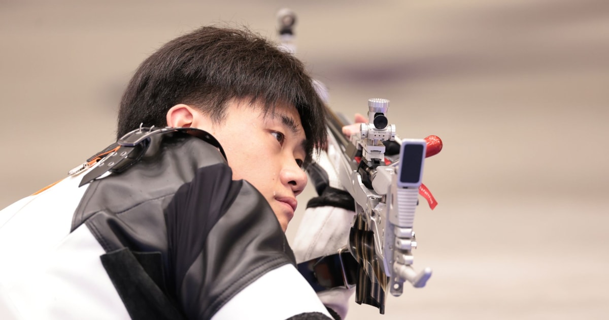 Chinês Liu Yukun conquista ouro nos 50m 3 posições masculino nas Olimpíadas de Paris