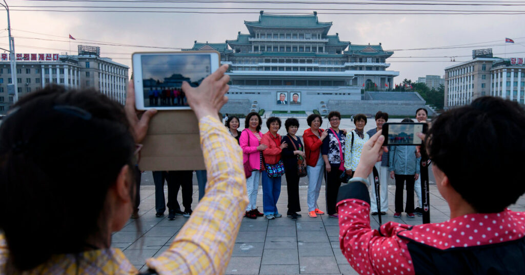 Coreia do Norte abrirá fronteira para turistas estrangeiros em dezembro, dizem operadores turísticos