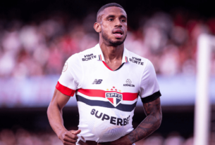 De olho na Libertadores, São Paulo bate Atlético-GO e cola no G4 do Brasileirão