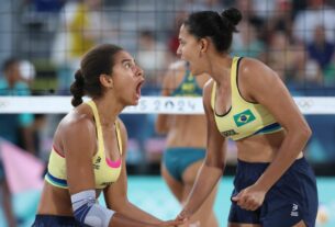 Duda e Ana Patrícia vencem australianas de virada e vão à final no vôlei de praia