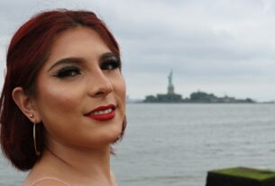 Imigrantes LGBTQ+ buscam uma vida de segurança e paz após trauma