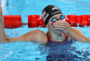 Kate Douglass estava com a cabeça na posição de vencedora antes do ouro nos 200m peito