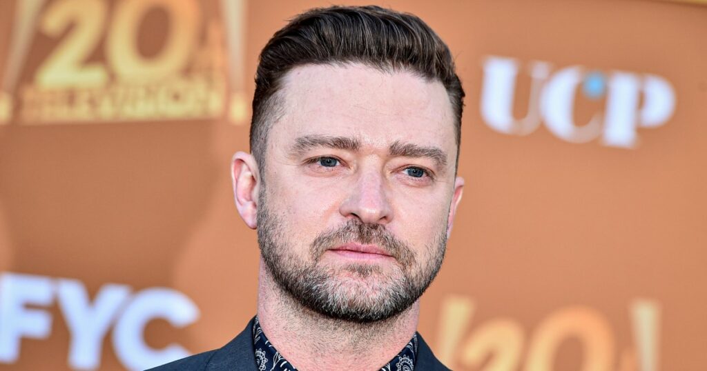 Licença de Justin Timberlake suspensa em audiência de DWI, juiz ameaça ordem de silêncio para advogado