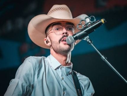 Luan Pereira recebe alta após passar mal durante show em Barretos