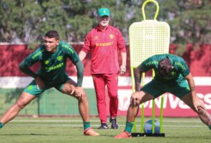 Mano Menezes terá Fluminense cheio de desfalques contra o Corinthians