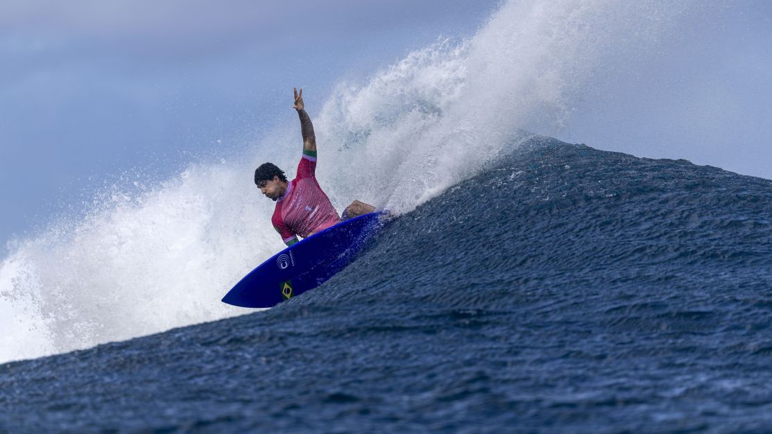 Olimpíada: Gabriel Medina perde para australiano e vai disputar o bronze