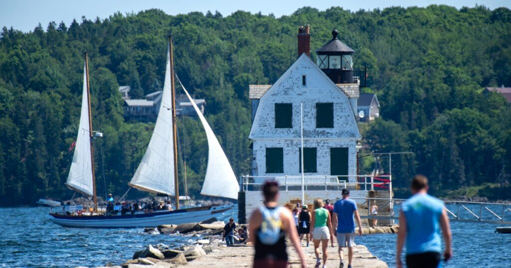 Os problemas de habitação do Maine estão a atrasar uma economia de turismo robusta