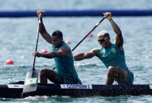 Paris 2024: Isaquias Queiroz e Jacky Godmann ficam na 8ª posição em final da canoagem